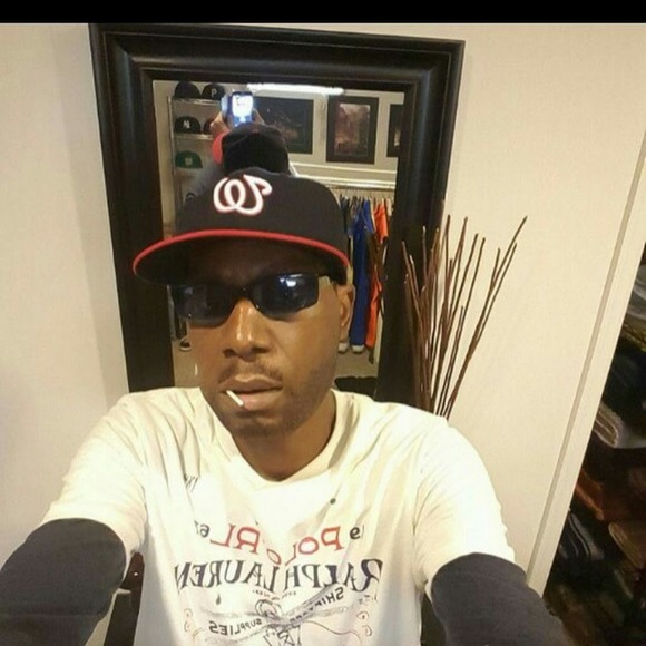 Meet your Posher, Hershey - Picture 1 of 1